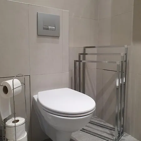 Exigehome - T2-45 M2-proche Du Chateau De Appartamento