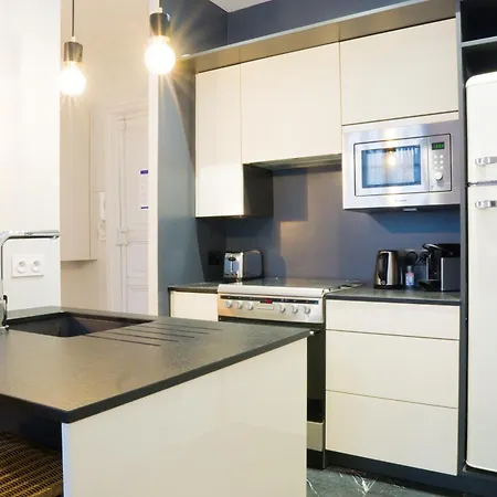 Exigehome - T2-45 M2-proche Du Chateau De Appartamento