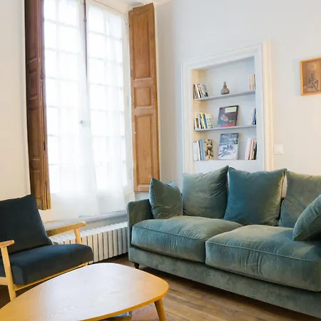 Exigehome - T2-45 M2-proche Du Chateau De Versailles
