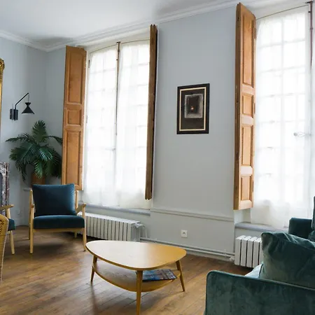 Exigehome - T2-45 M2-proche Du Chateau De * Versailles